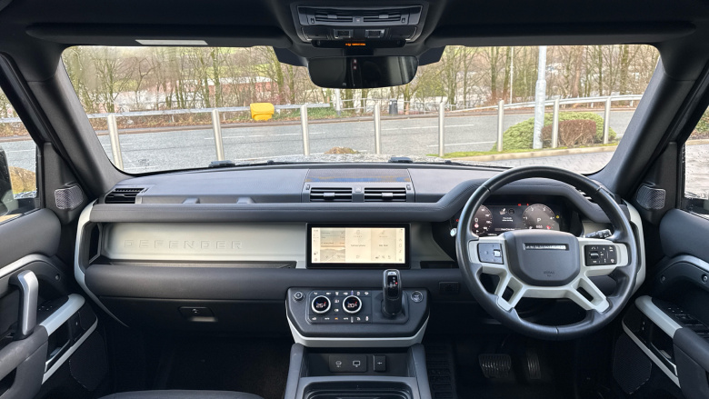 Land Rover Defender 3.0 D250 X-Dynamic SE 110 5dr Auto Diesel Estate